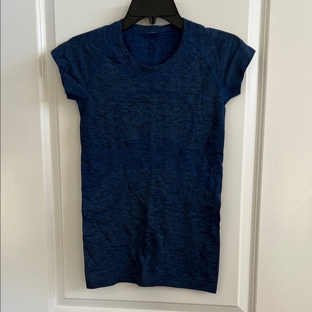 Women's Blue Short Sleeve Top
